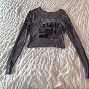 Gray Long Sleeve Graphic Top